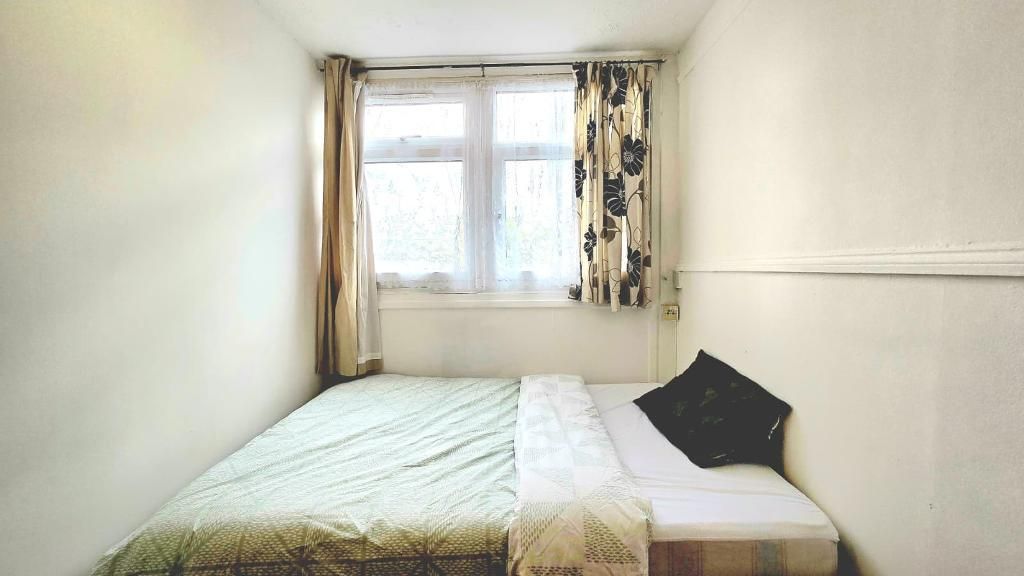 Property photo 2 of 9 Photo 2