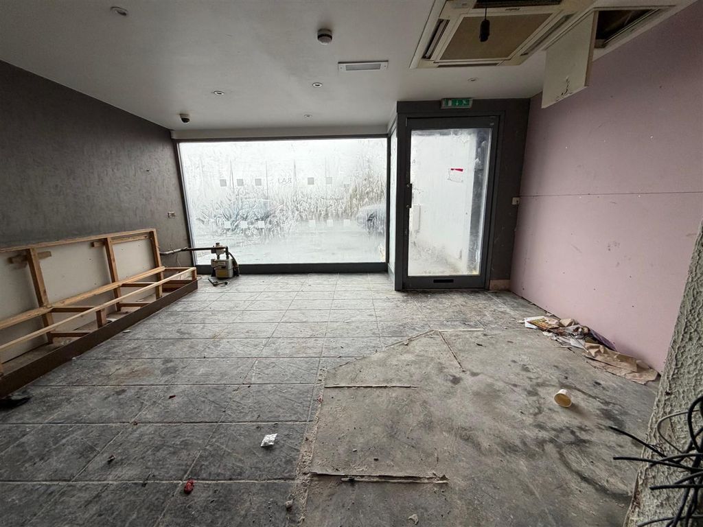 Property photo 3 of 10 7.Jpg