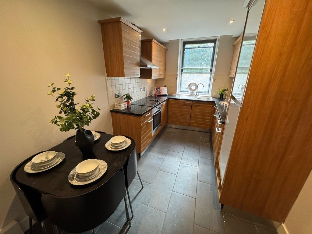 Property photo 3 of 12 Picture No. 18