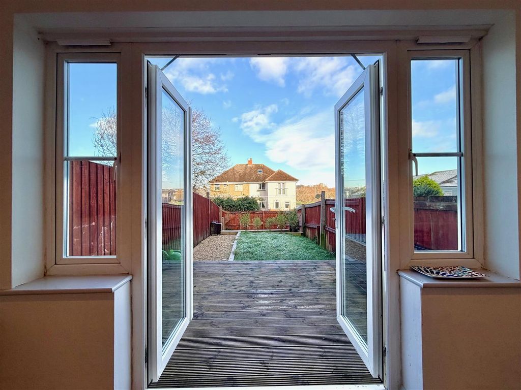 Property photo 3 of 16 Fullsizerender 3.Jpeg