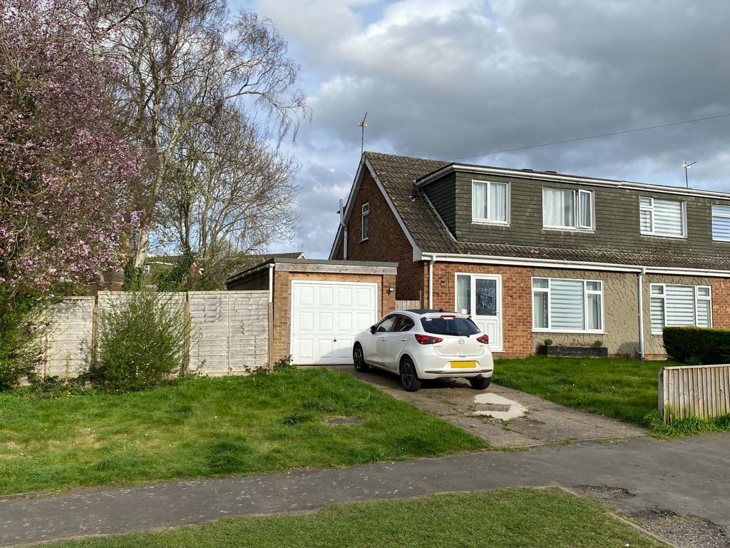 Property photo 1 of 13