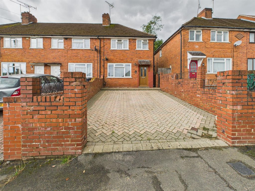 Property photo 1 of 9 Cam05510G0-Pr0068-Still012.Jpg