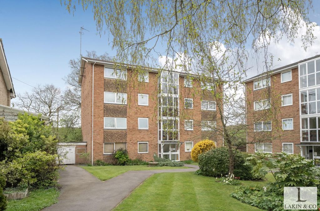 Property photo 1 of 12