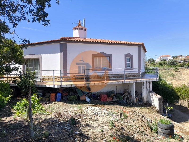 Property photo 1 of 62