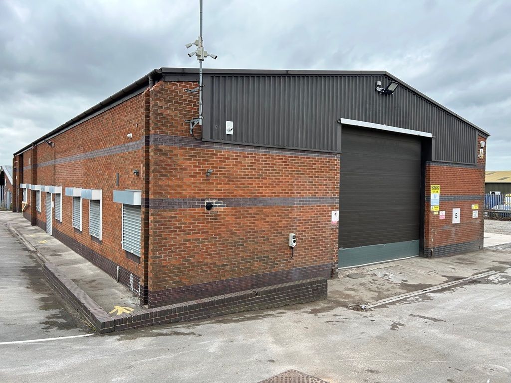 Property photo 3 of 6 Photo 7