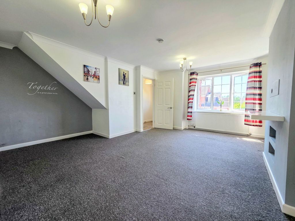 Property photo 3 of 22
