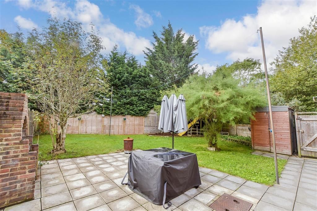 Property photo 2 of 8 Rear Garden