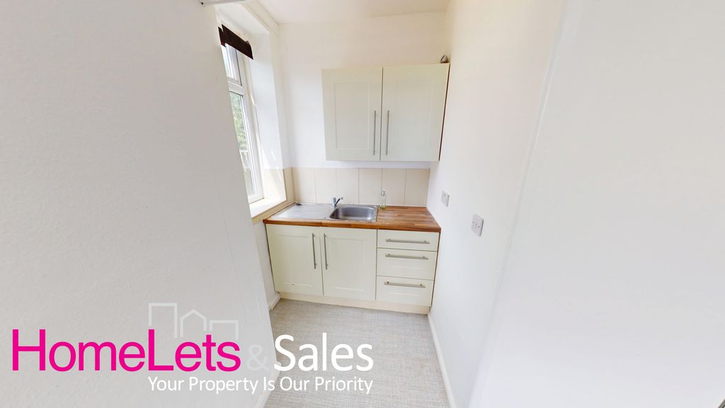 Property photo 2 of 9 809-Thornton-Road-05142025_133201