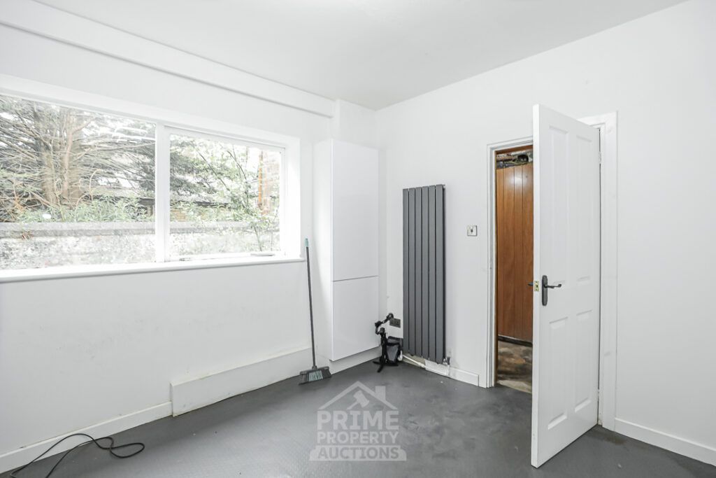Additional image 9 of 3 bed flat for sale122 Main Street, Newmilns KA16