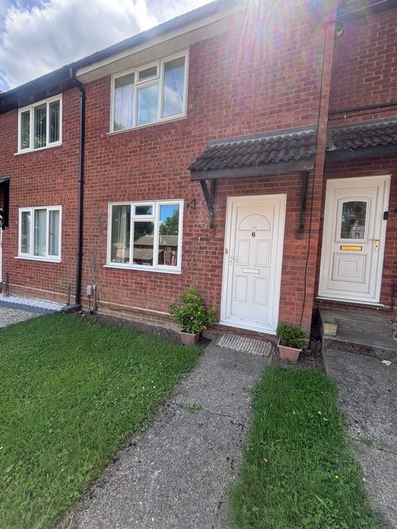 Property photo 1 of 2