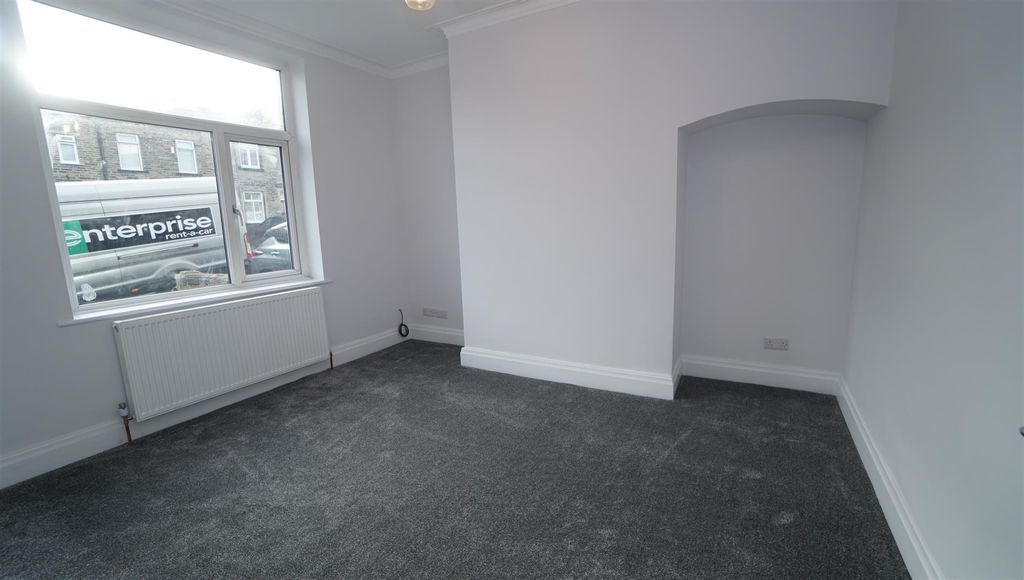 Property photo 2 of 9 Dsc08996.Jpg