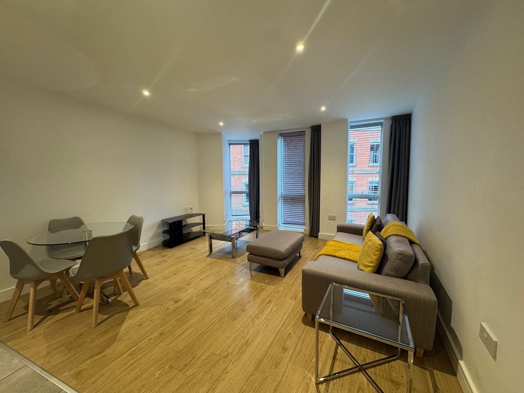 Property photo 2 of 8 Image