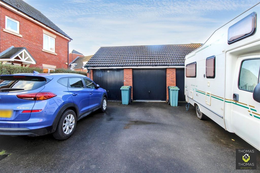 Additional image 6 of 3 bed terraced house for saleChestnut Road, Brockworth GL3