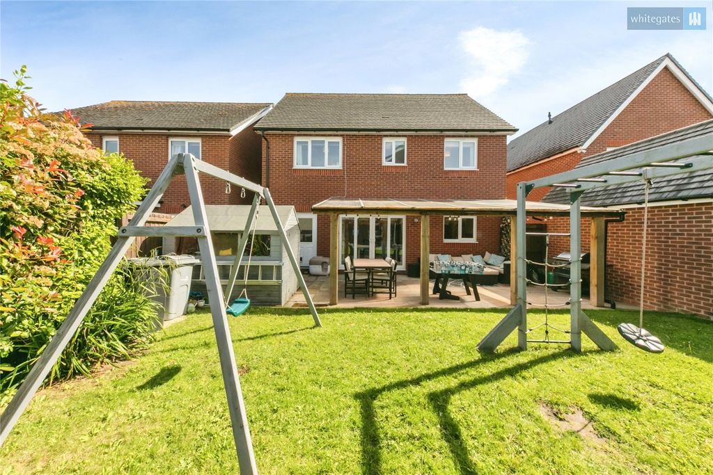 Property photo 2 of 24 Picture No. 38