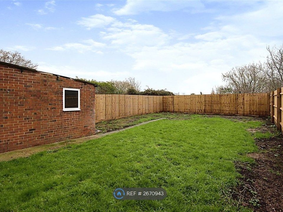 Property photo 3 of 8