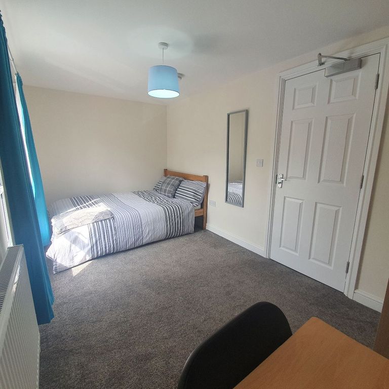 Property photo 2 of 7