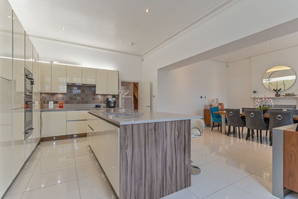 Additional image 14 of 5 bed detached house for saleWestfield Road, Newport NP20