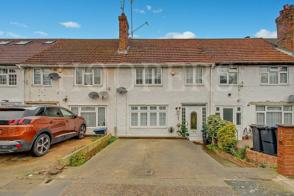 Property photo 1 of 11