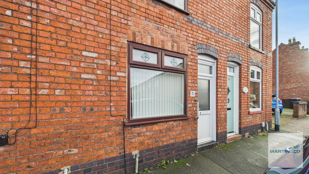 Property photo 1 of 15 Cam03663G0-Pr0219-Still022