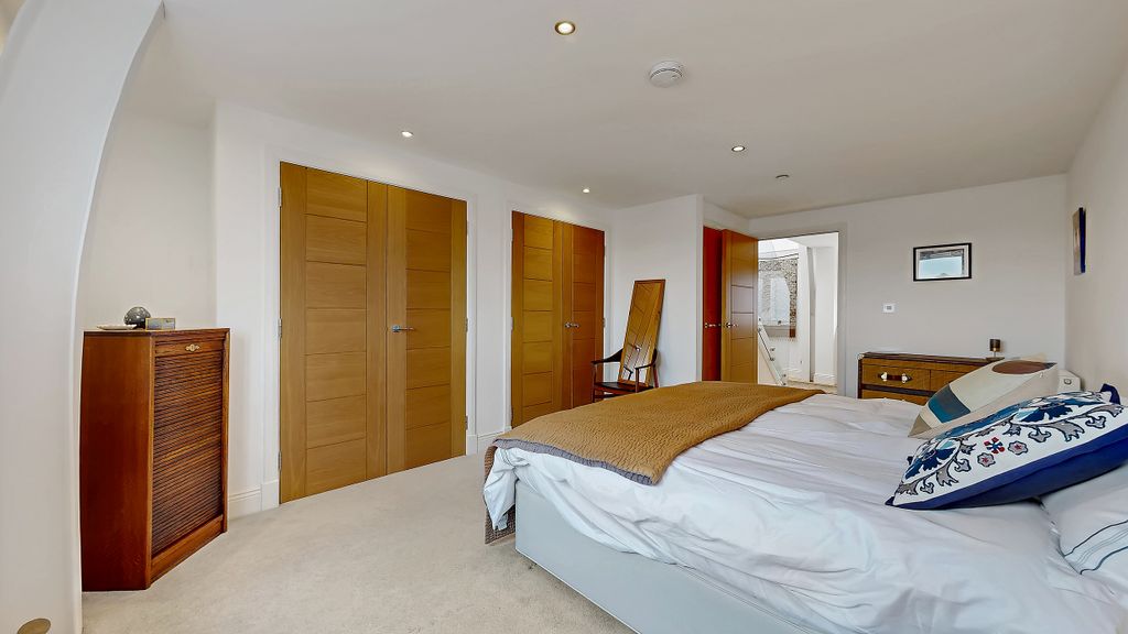 Additional image 13 of 2 bed penthouse for salePenthouse, Old School House, Hillhead G12