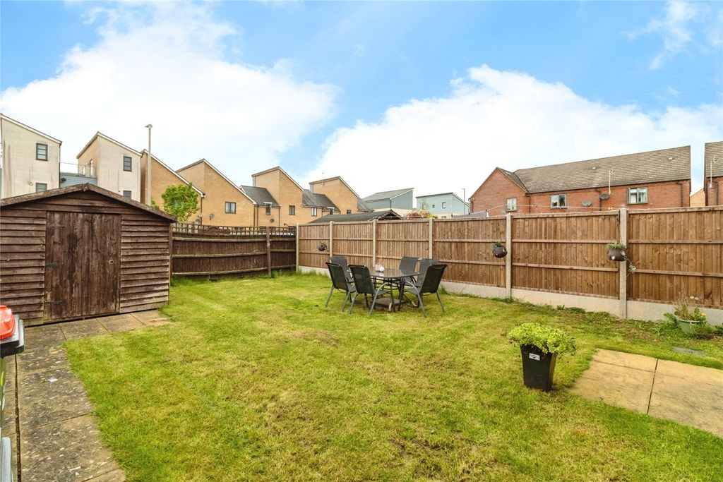 Property photo 2 of 16 Photography