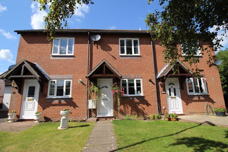 Property photo 1 of 12 Front External