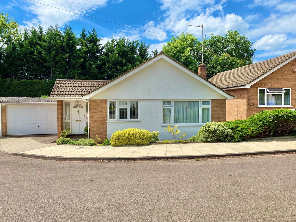 Property photo 1 of 16