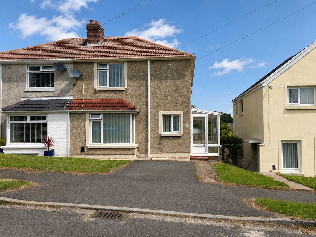 Property photo 1 of 18 Picture No. 12