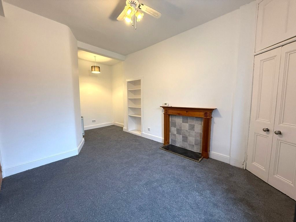 Property photo 3 of 7 Photo 3