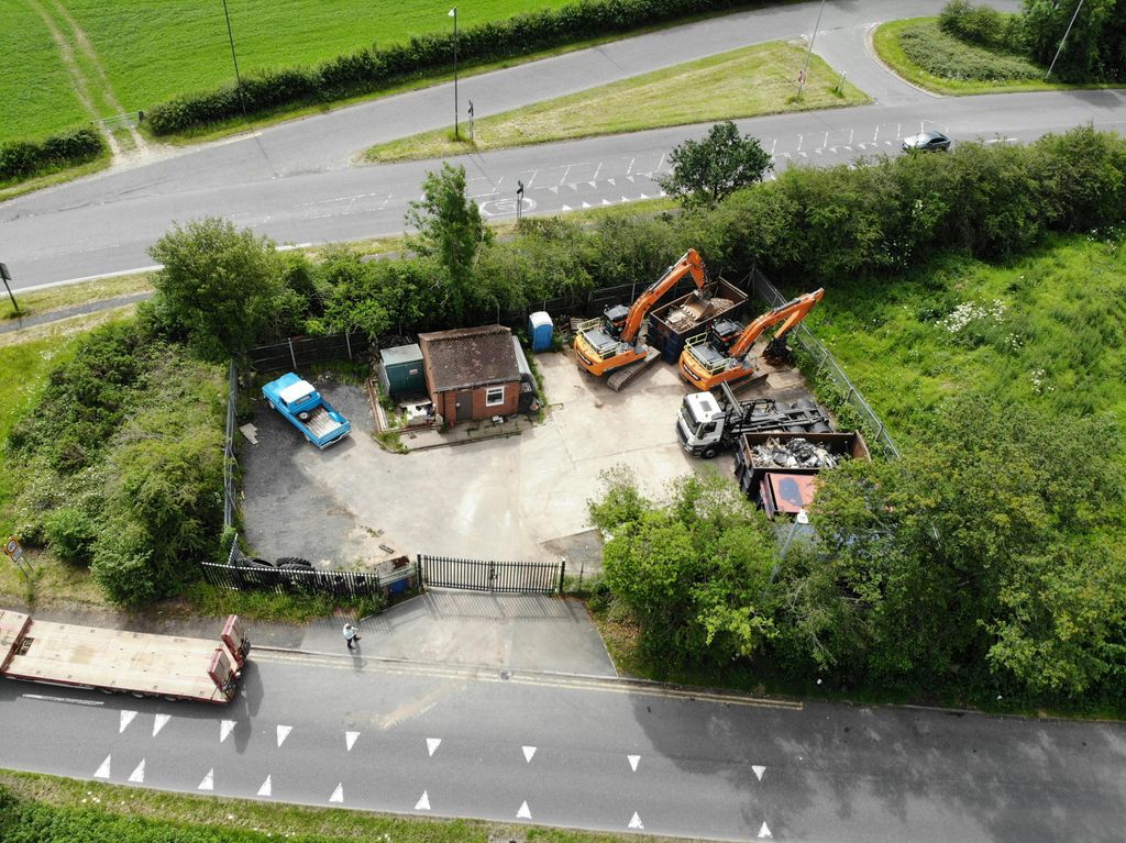 Property photo 1 of 9 Dji_0526.Jpg