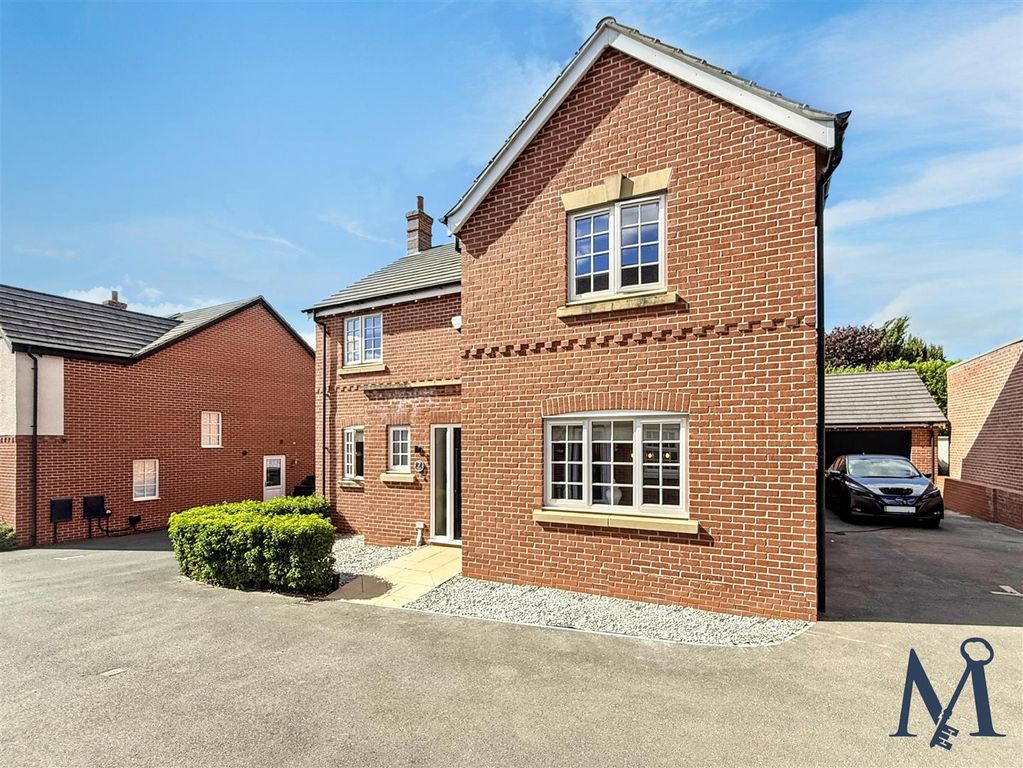 Property photo 1 of 30