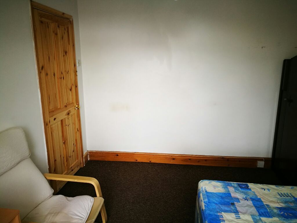 Property photo 3 of 14 Photo 2
