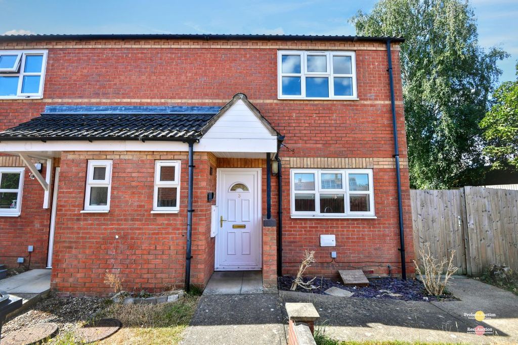 Property photo 1 of 17