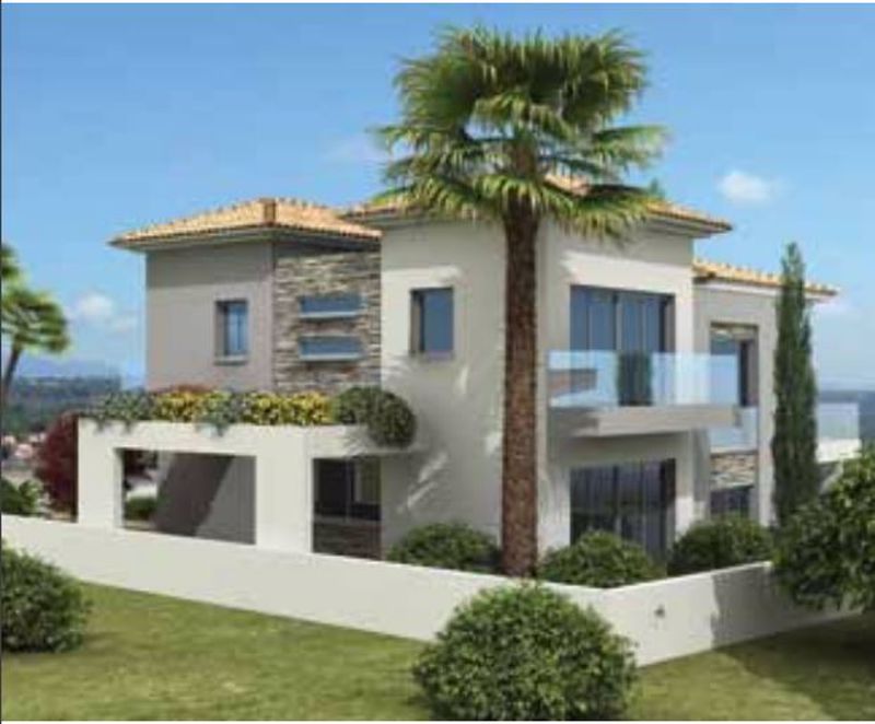 Property photo 1 of 6 Villa