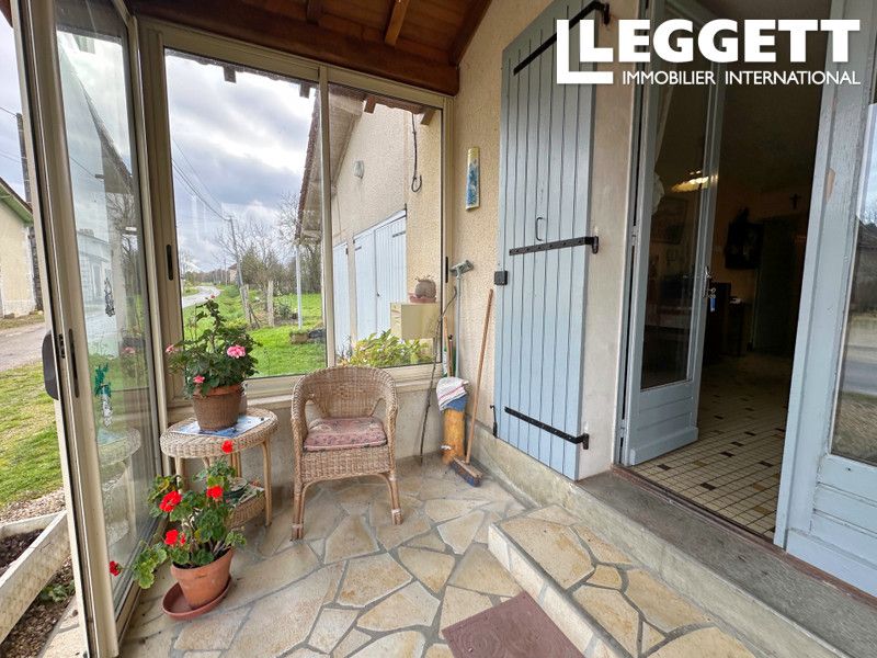 Property photo 2 of 10