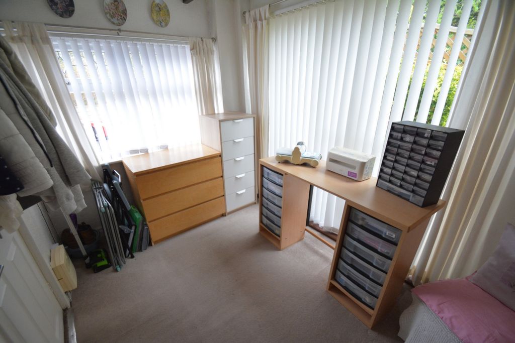 Property photo 3 of 15 Second Recpetion