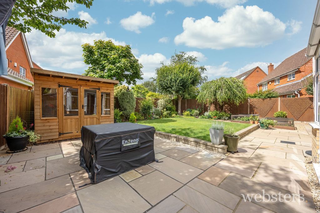 Property photo 2 of 29