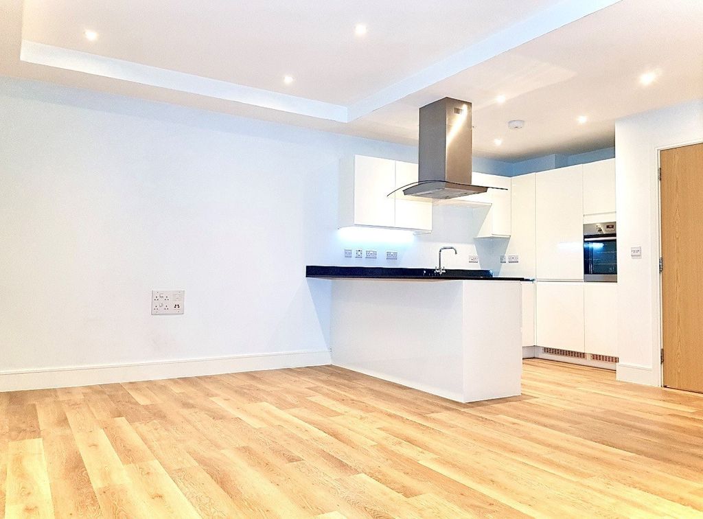 Property photo 1 of 8 G9H