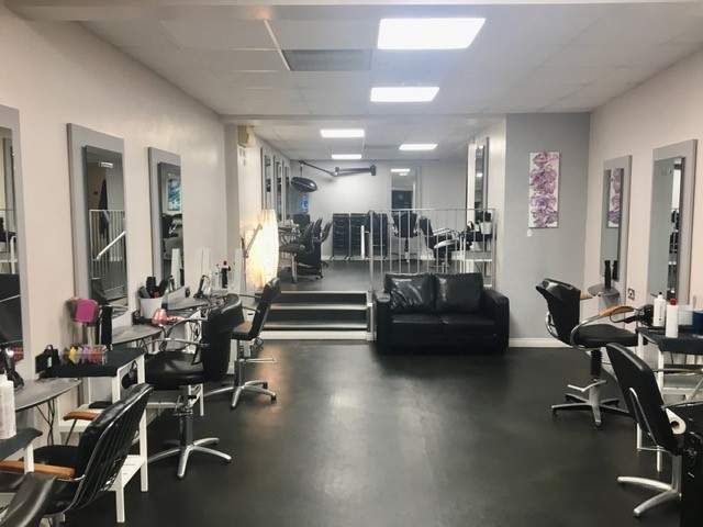 Property photo 2 of 7