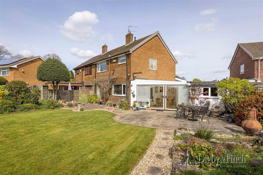 Property photo 2 of 19