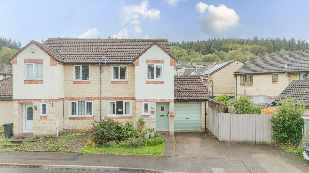 Property photo 1 of 29 Dji_20260914132150_0963_D
