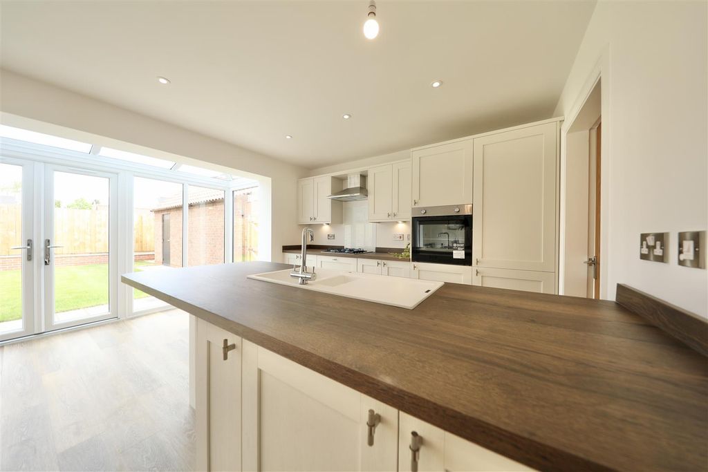 Property photo 3 of 24 0A4A5733.Jpg