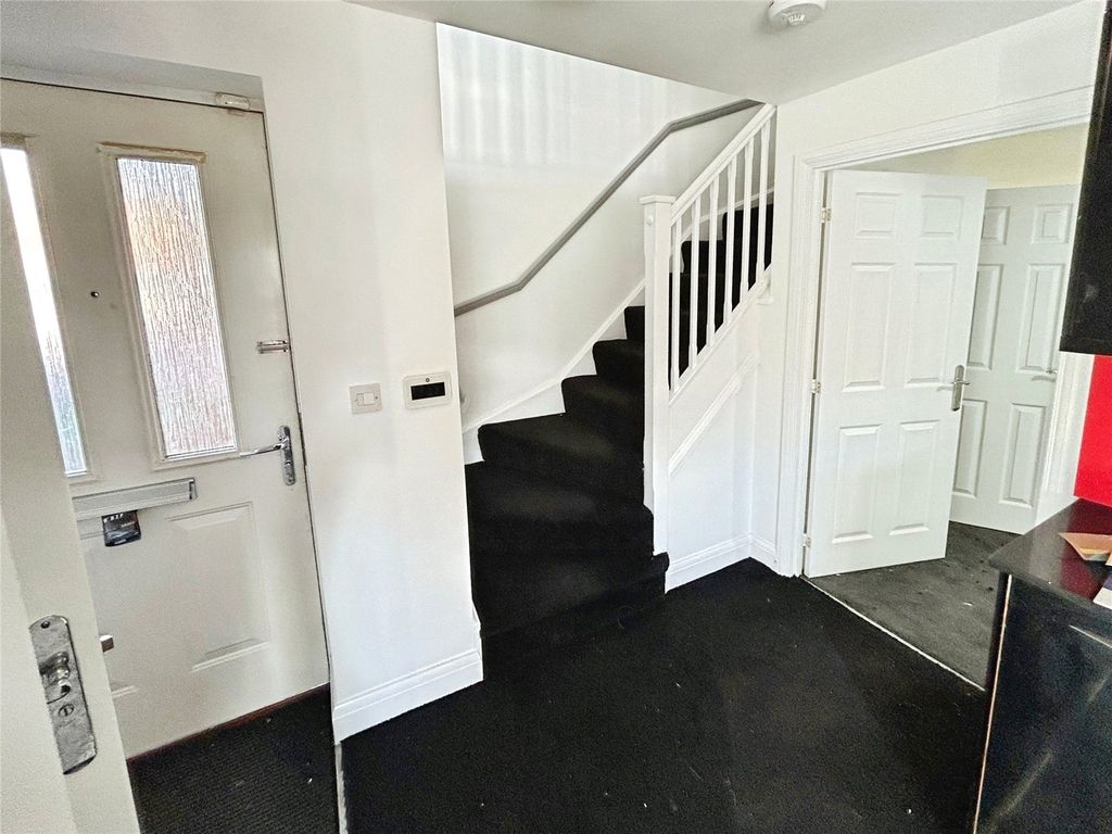 Property photo 3 of 12 Picture No. 33