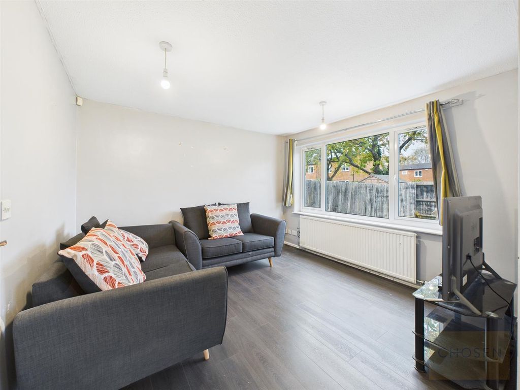 Property photo 3 of 14 Cam01118G0-Pr0368-Still008.Jpg