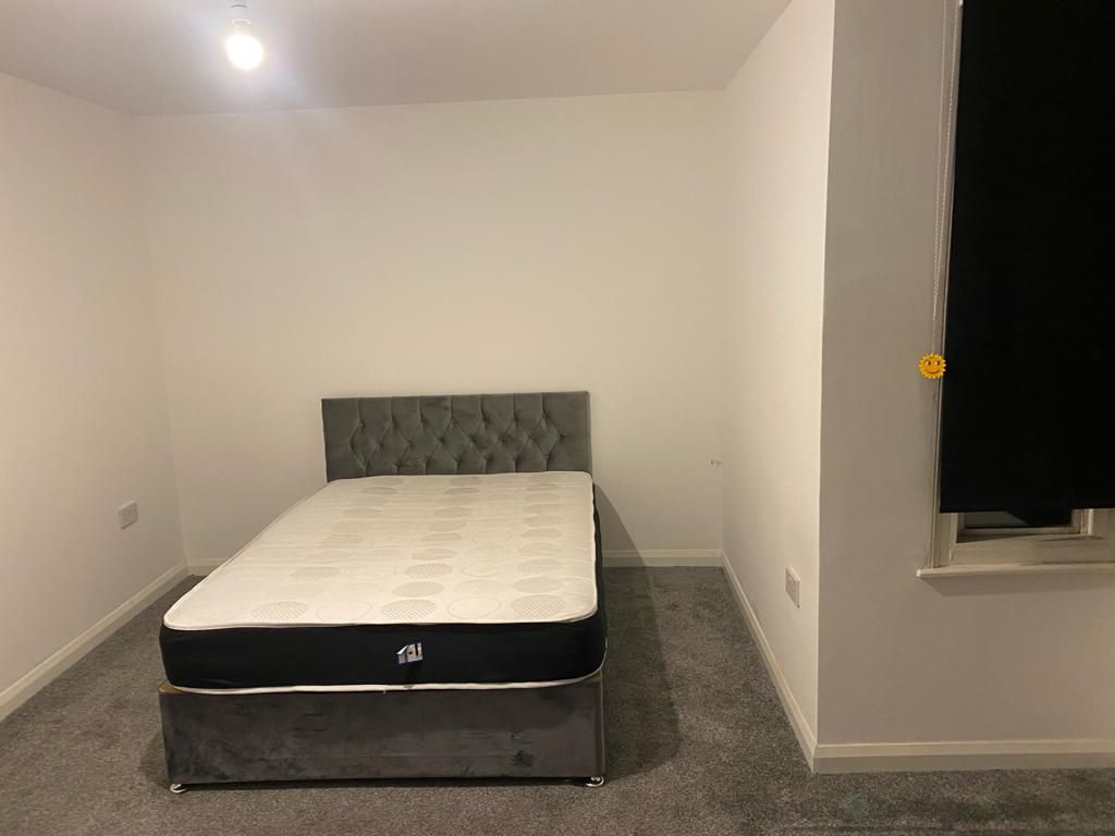 Property photo 1 of 3