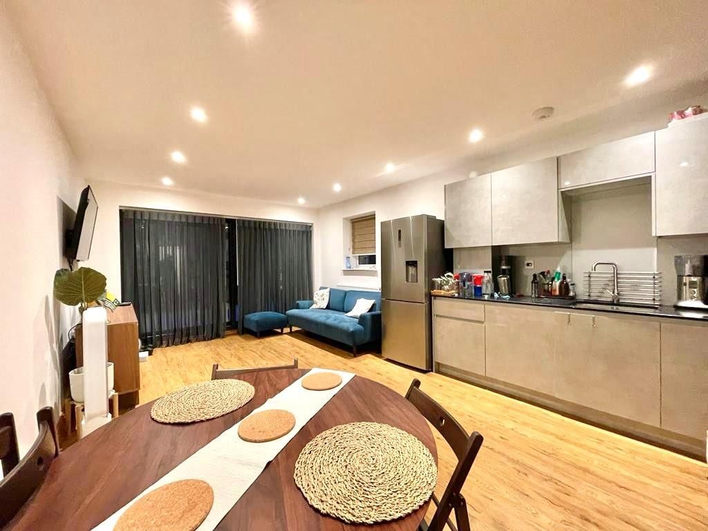 Property photo 1 of 8 7.Jpg