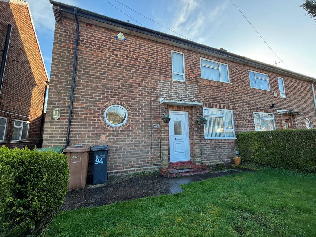 Property photo 1 of 16 3 Bed Semi-Detached House For Sale Redlands Road, Solihull B91
