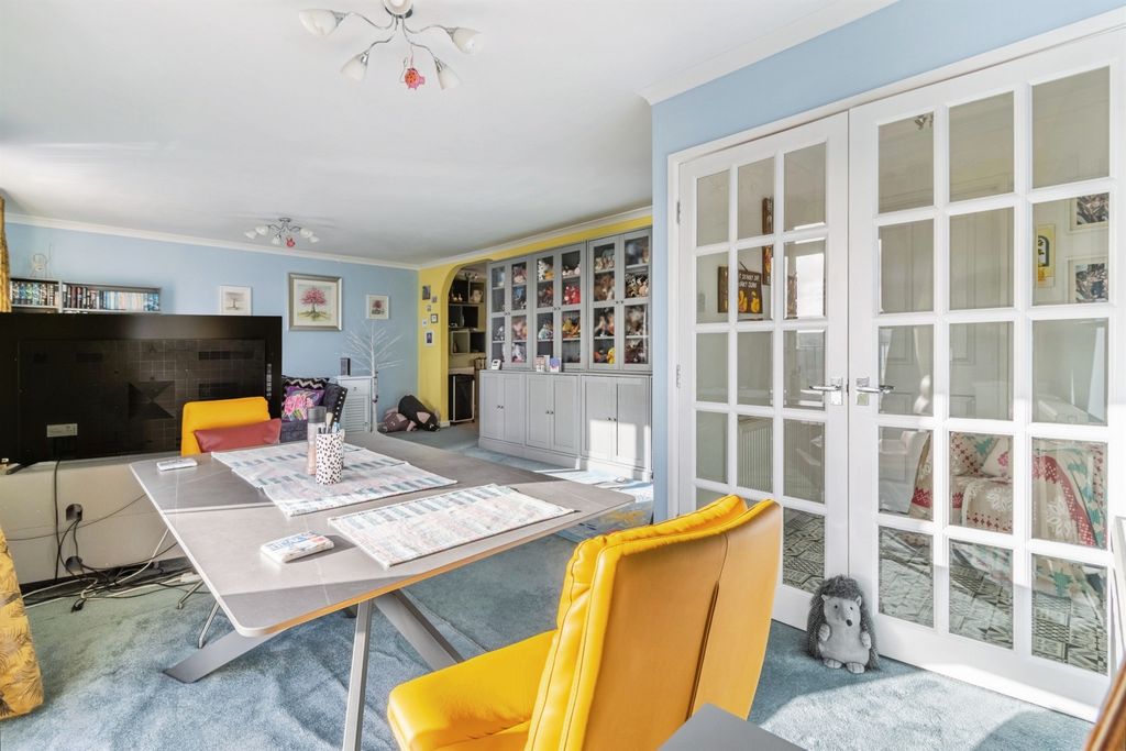 Additional image 6 of 2 bed flat for saleAlta Vista Road, Paignton TQ4
