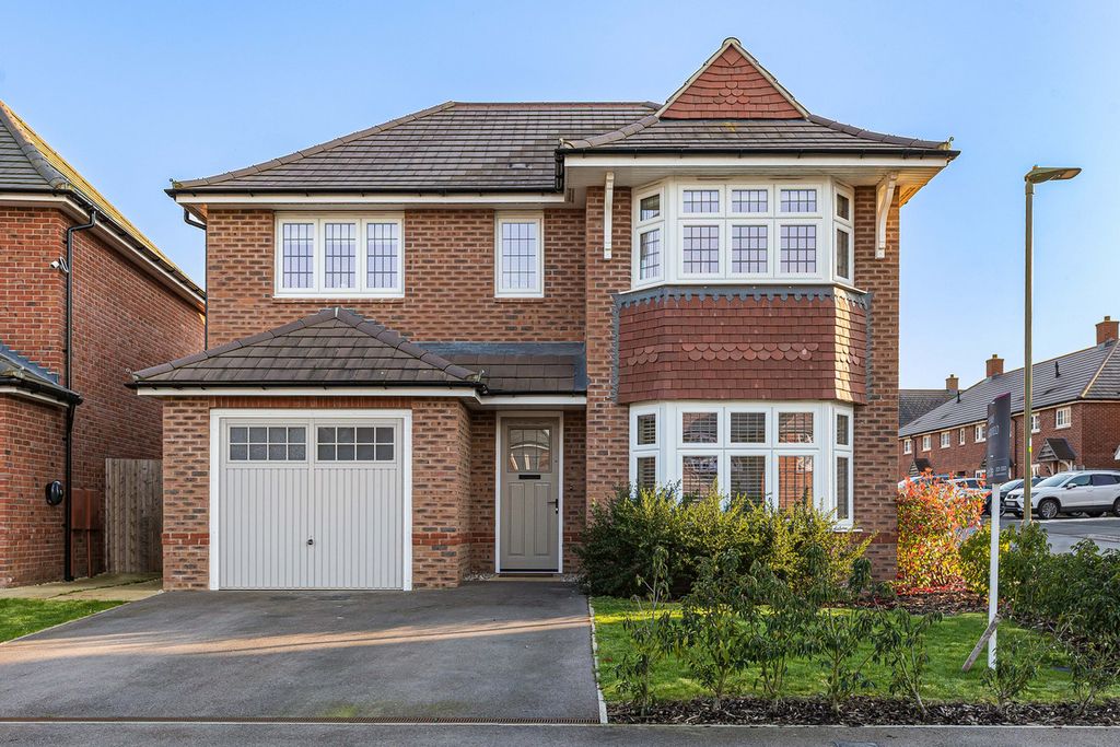 Property photo 1 of 38