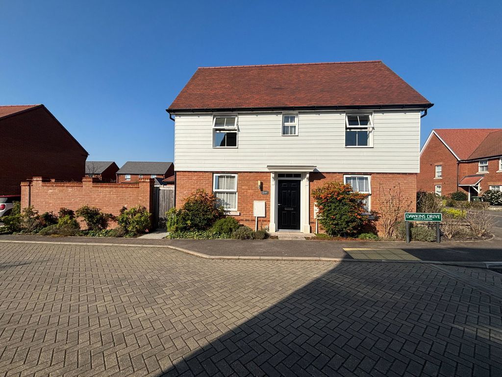 Property photo 2 of 17